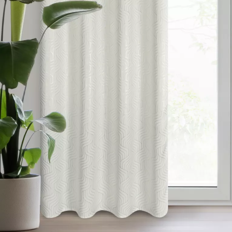 Zasłona biało, szampańska z tkaniny typu - BLACKOUT 140x250 cm przelotka - OLETA