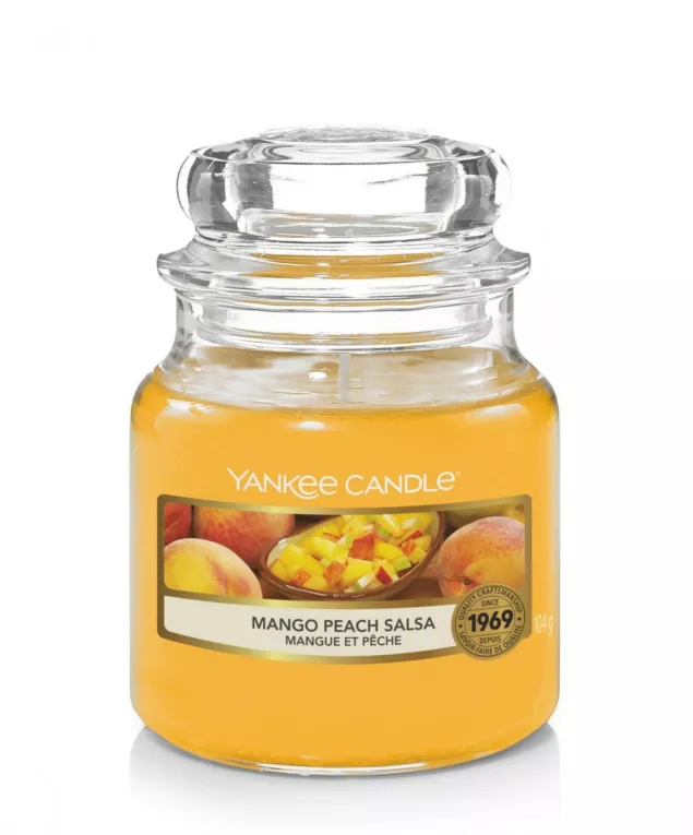 YANKEE CANDLE - Mała świeca zapachowa w słoiku - Mango Peach Salsa