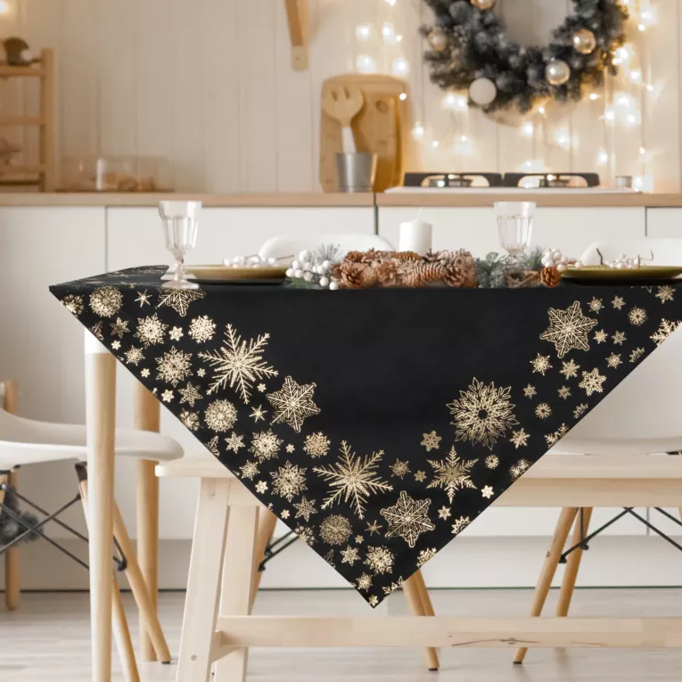 Bieżnik na stół czarno, szampański 85x85 cm welwetowy ASTRA w śnieżynki
