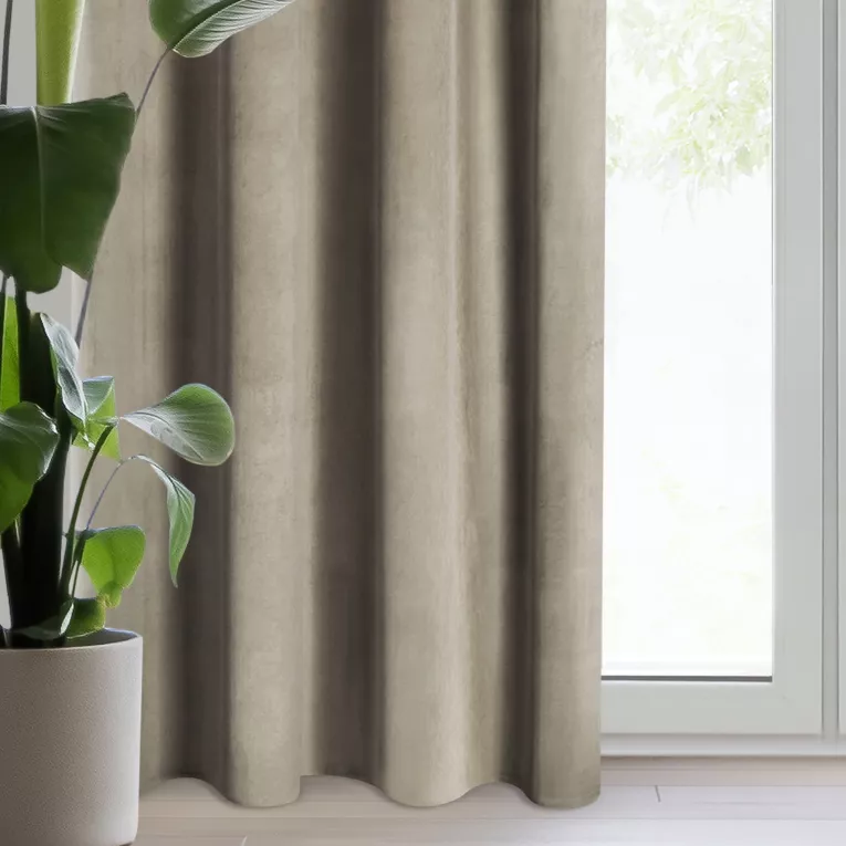 Zasłona brązowa z matowego welwetu 140x250 cm przelotka - MELANIE