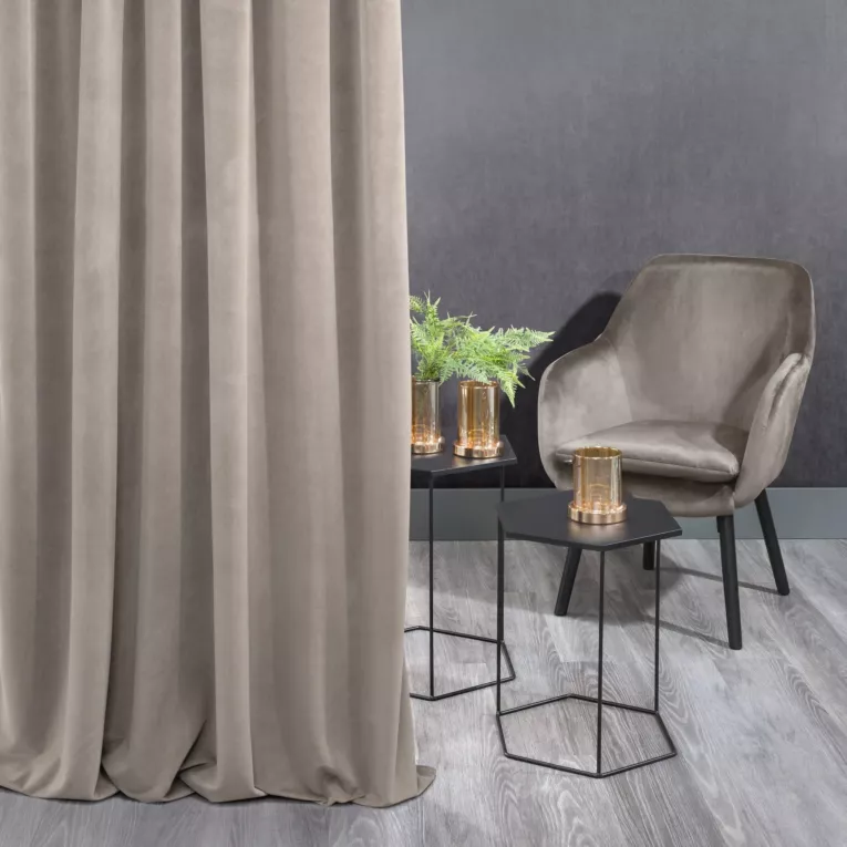 DIVA LINE Zasłona ADELLE z grubego, miękkiego welwetu o aksamitnej strukturze, gramatura 330 g/m2