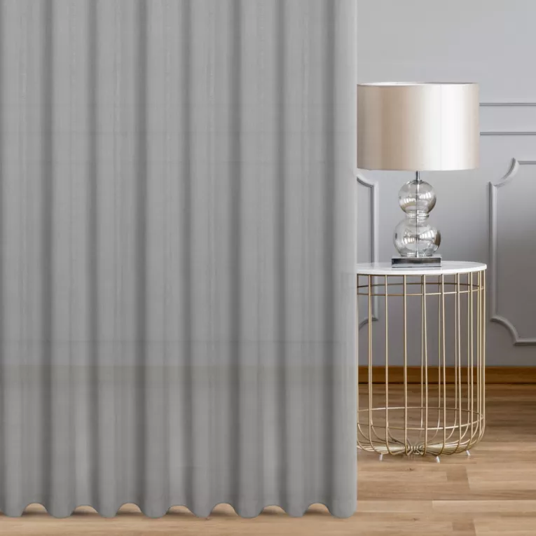 Tkanina firanowa z gładkiej matowej etaminy o naturalnym splocie