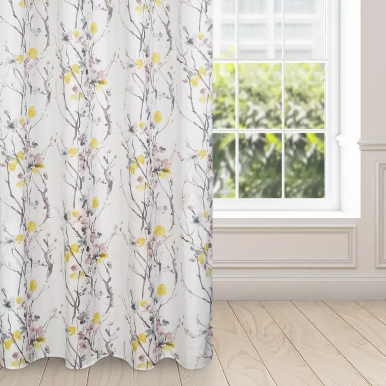 DESIGN 91 Zasłona zdobiona kwiatowym nadrukiem w rustykalnym stylu