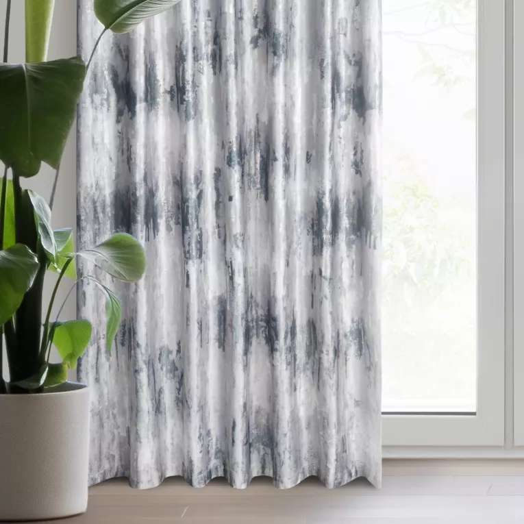 Zasłona srebrno, szara zdobiona metalicznym nadrukiem z welwetu 140x270 cm taśma - TINA