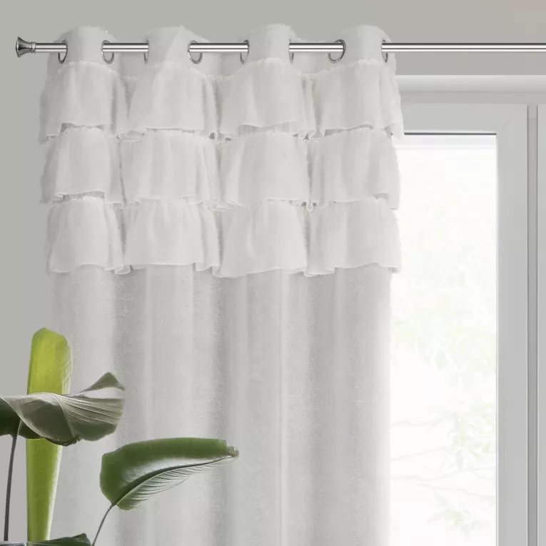 Zasłona biała zdobiona falbanami z moherowej tkaniny 140x250 cm przelotka - AGIS