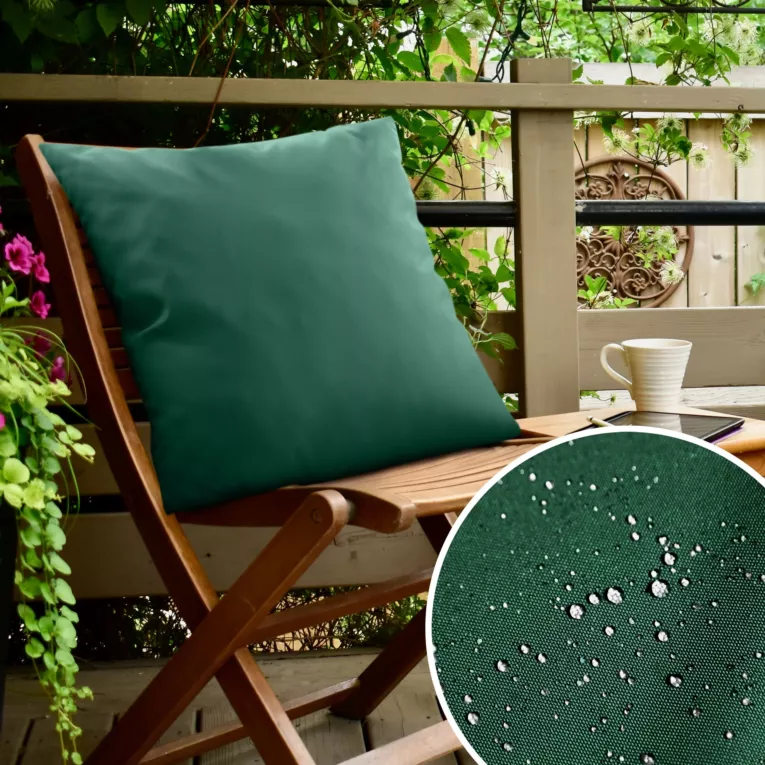 Poszewka na poduszkę 60x60 cm z gładkiej tkaniny wodoodpornej ciemnozielona idealna do ogrodu i na taras GARDEN