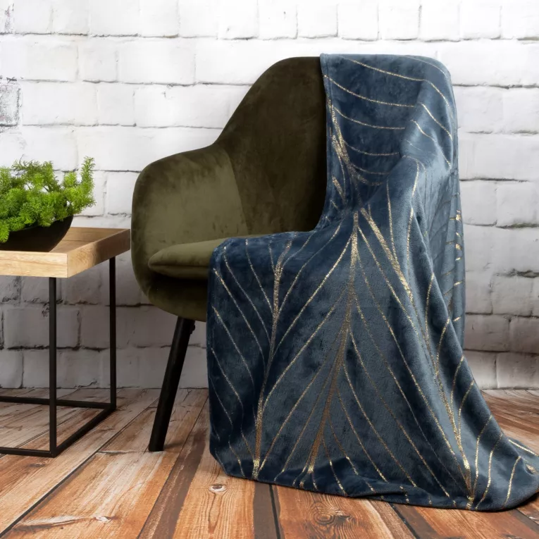 Koc 150x200 cm granatowy ze złotym nadrukiem z motywem liści lotosu LOTOS