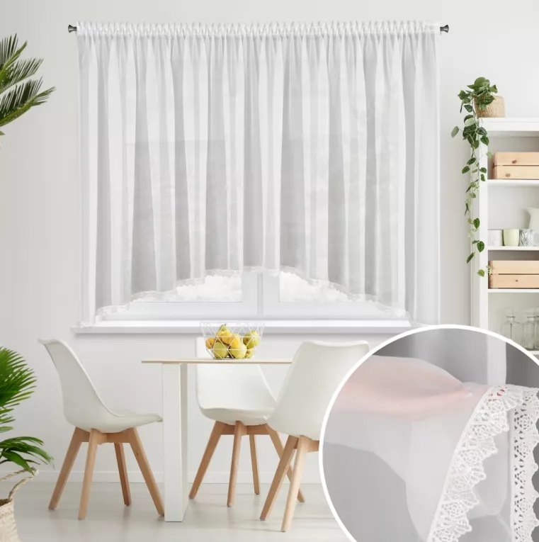 Firana biała łuk z ozdobną koronką 400x150 cm taśmie - CANDY