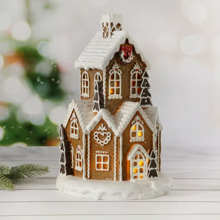 Figurka świąteczna DOMEK Z PIERNIKA Z WIEŻYCZKĄ  ze światełkami LED