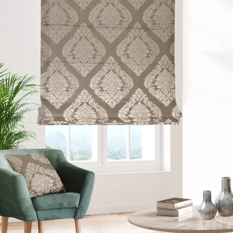 Roleta rzymska beżowa miękka z dodatkiem bawełny z wzorem ornamentowym