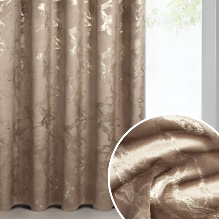 Zasłona brązowo, szampańska welwetowa zdobiona błyszczącym nadrukiem 140x270 cm taśma - RAJA