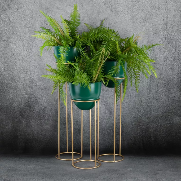 Komplet 3 szt metalowych osłonek na donicę na stojakach