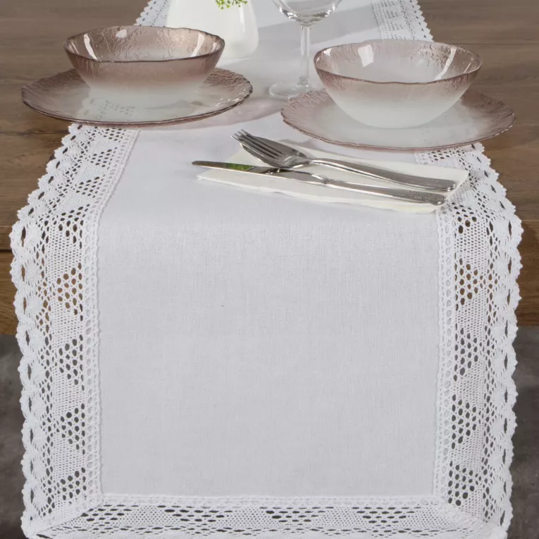 Bieżnik na stół 40x140 cm biały zdobiony koronką - NATALY