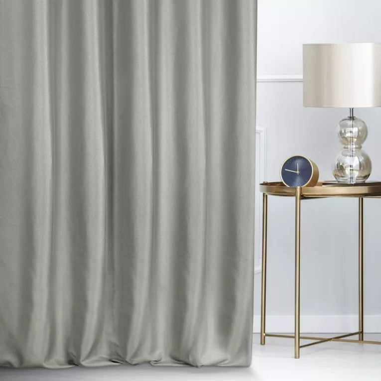 Zasłona szyta na taśmie 5 cm LUXOR stalowa z eleganckiej lśniącej tkaniny o drobnym splocie