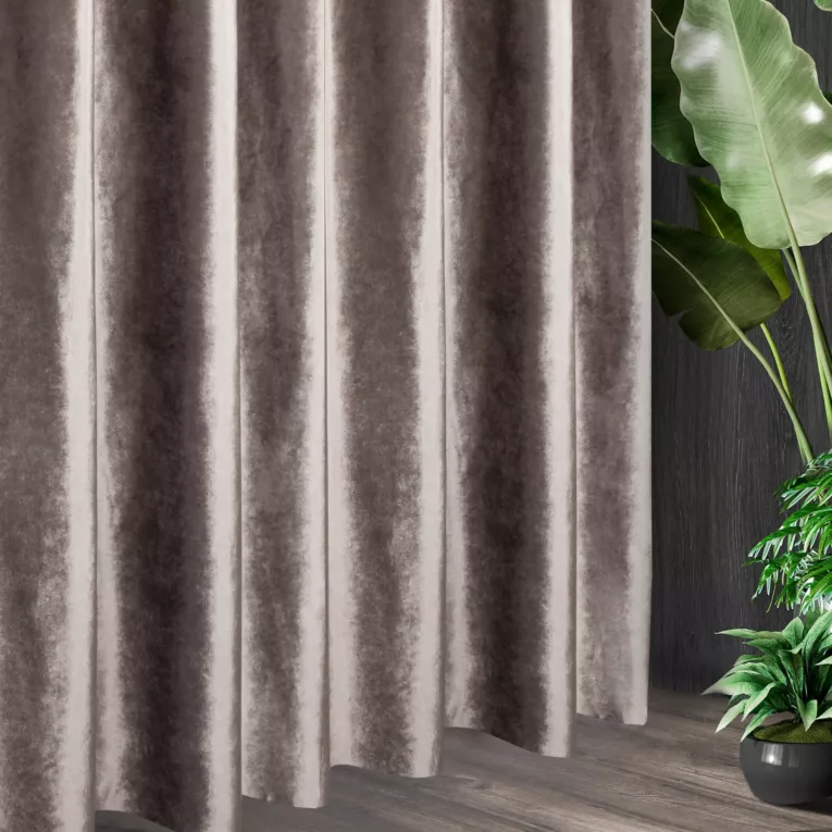 Tkanina zasłonowa gładka, miękka, welwetowa, z wyraźnym połyskiem z kolekcji Eva Minge