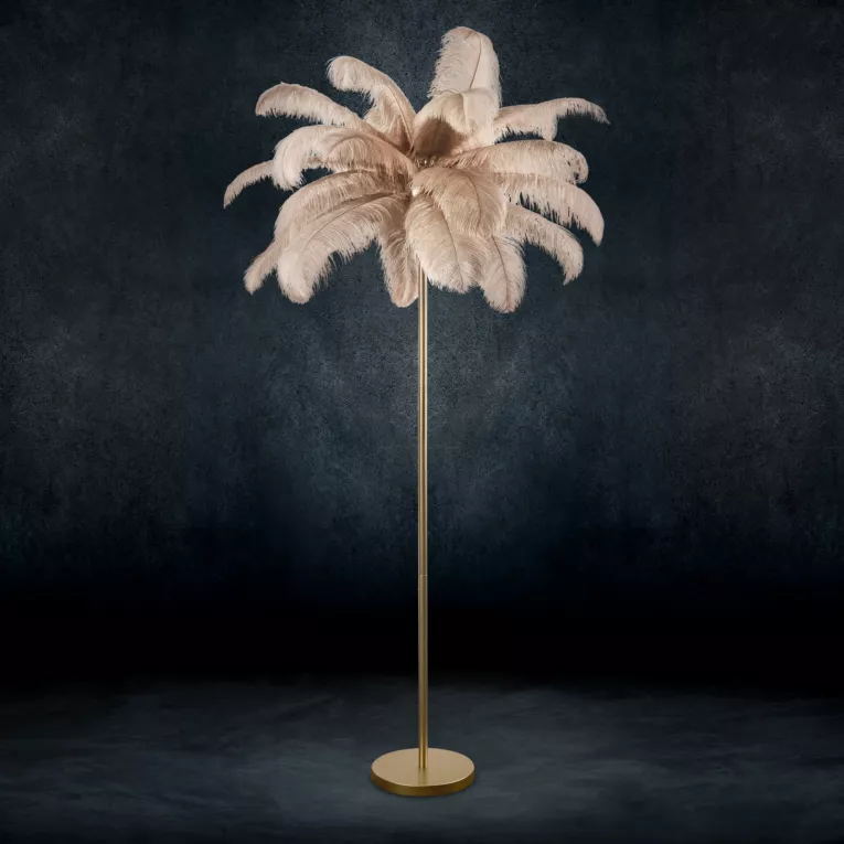 Lampa stojąca do salonu beżowo, szampańska FERI na metalowej podstawie z efektownym abażurem z naturalnych strusich piór