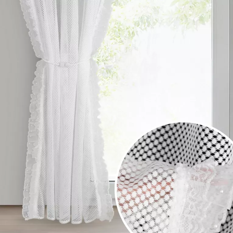 Firana biała z siateczki zdobiona na brzegach subtelną falbanką 140x270 cm taśma AGNESS