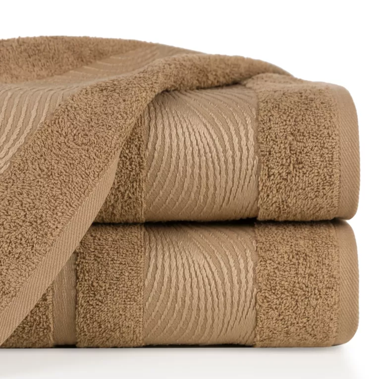 EUROFIRANY CLASSIC Ręcznik SYLWIA 2 z żakardową bordiurą z falującym wzorem