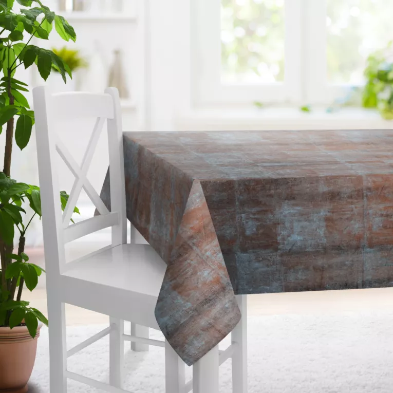 Obrus szyty jasnoturkusowo miedziany z welwetowej, miękkiej tkaniny, z połyskującym nadrukiem