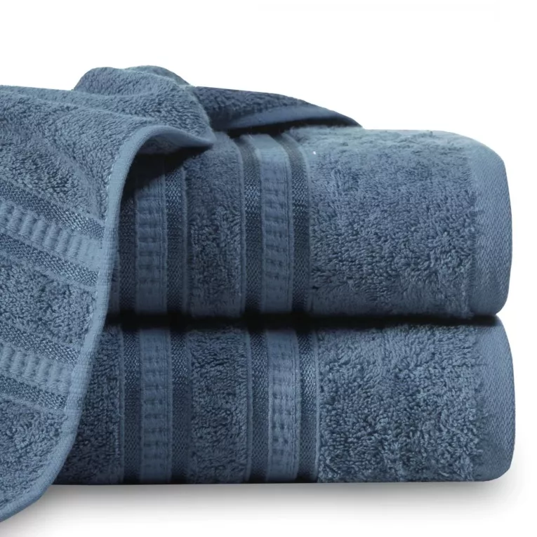 Ręcznik kąpielowy 50x90 cm z włókien bambusowych kolor granatowy z bordiurą tkaną w ozdobne pasy 3D 500 g/m2 MILA