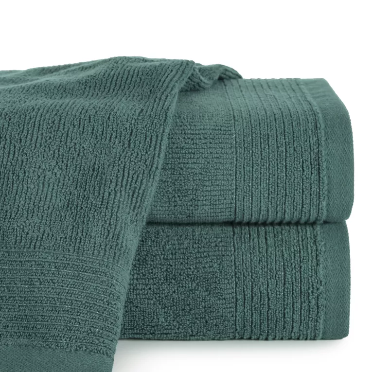 Ręcznik kąpielowy 70x140 cm bawełniany kolor ciemnomiętowy zdobiony błyszczącą bordiurą 500 g/m2 LARI