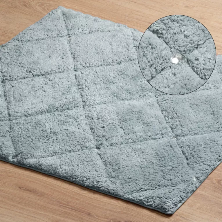 Miękki bawełniany dywanik CHIC zdobiony geometrycznym wzorem z kryształkami
