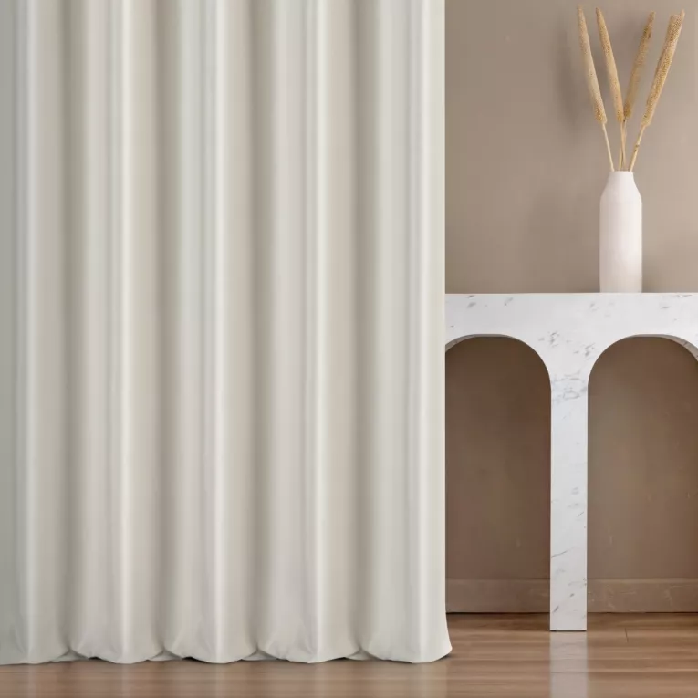 Zasłona szyta na taśmie 5 cm naturalna z miękkiej półmatowej tkaniny welwetowej