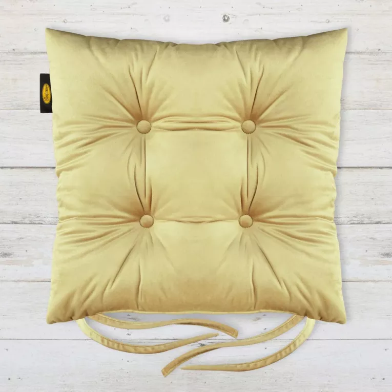 Poduszka na krzesło 40 x 40 x 8 cm dwustronna welwetowa jasnozłota z czterema pikowaniami