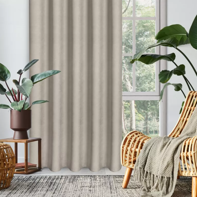 Zasłona beżowa z tkaniny welurowej 175x280 cm tunel Dora