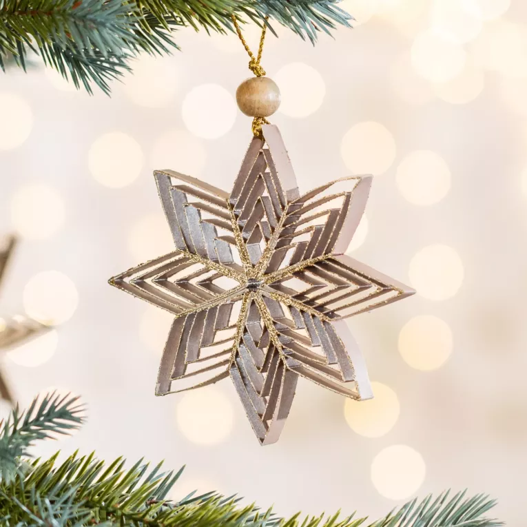 Ozdoba choinkowa gwiazda w stylu eko zdobiona delikatnymi drobinkami brokatu
