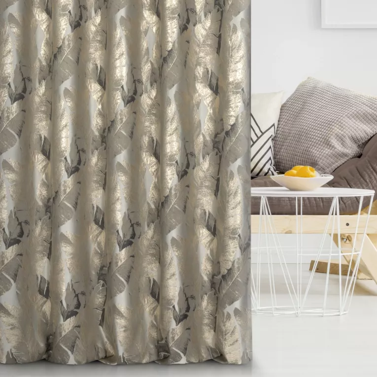 Zasłona szyta na taśmie 8 cm srebrno złota z tkaniny w elegancki roślinny wzór z połyskliwą nicią i efektem 3D Italissima Eva Minge