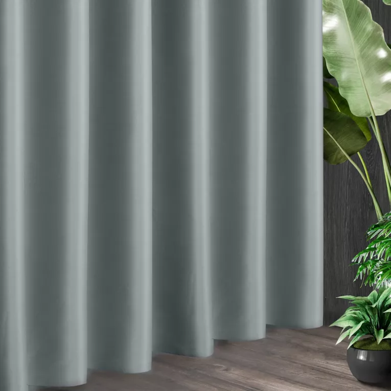 Tkanina zasłonowa gładka z gatunku blackout