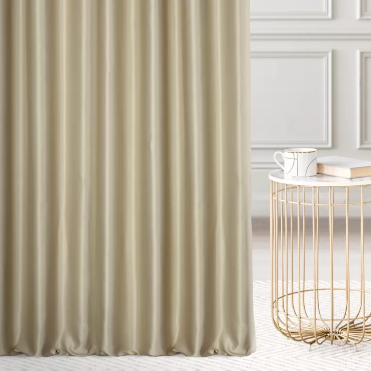 Zasłona szyta na taśmie 5 cm oliwkowa z jednokolorowej gładkiej tkaniny