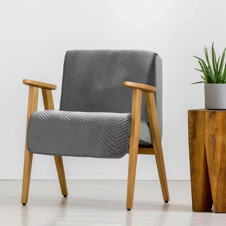 Narzuta welwetowa na fotel grafitowa 70x160 cm pikowana w jodełkę metodą hot press SOFIA Eurofirany Premium