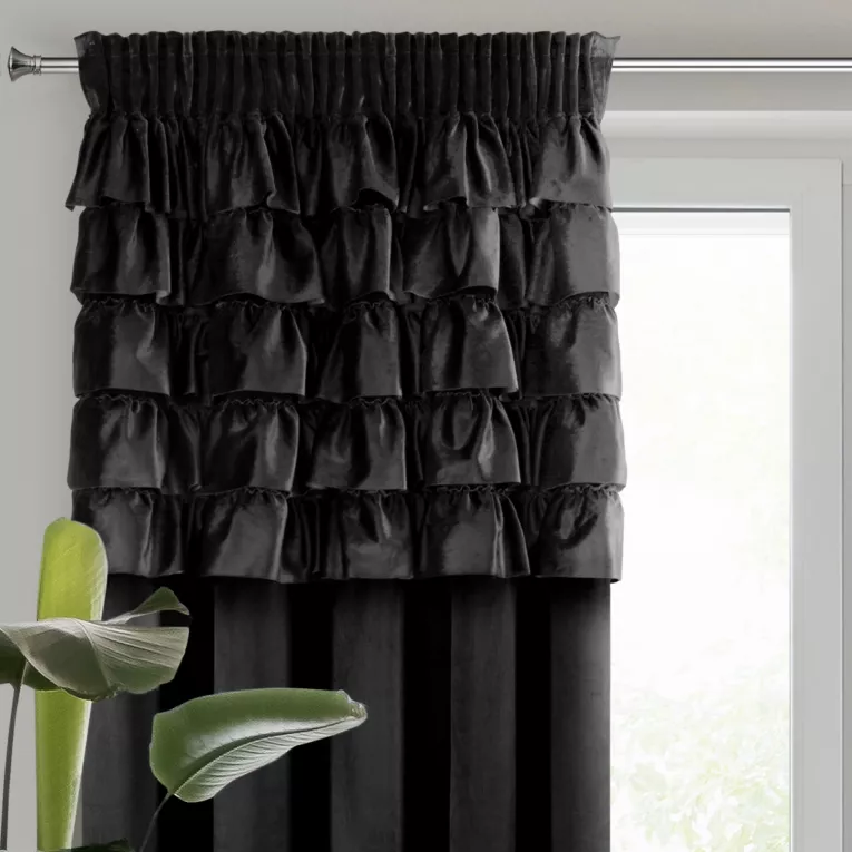 Zasłona welwetowa czarna zdobiona falbanami 140x270 cm taśma - AURA