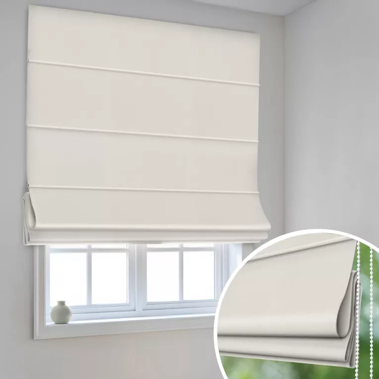 Roleta rzymska beżowa z gładkiej tkaniny w stylu eko