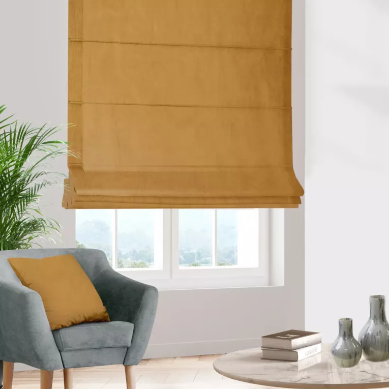 Roleta rzymska brązowa z miękkiej półmatowej tkaniny welwetowej