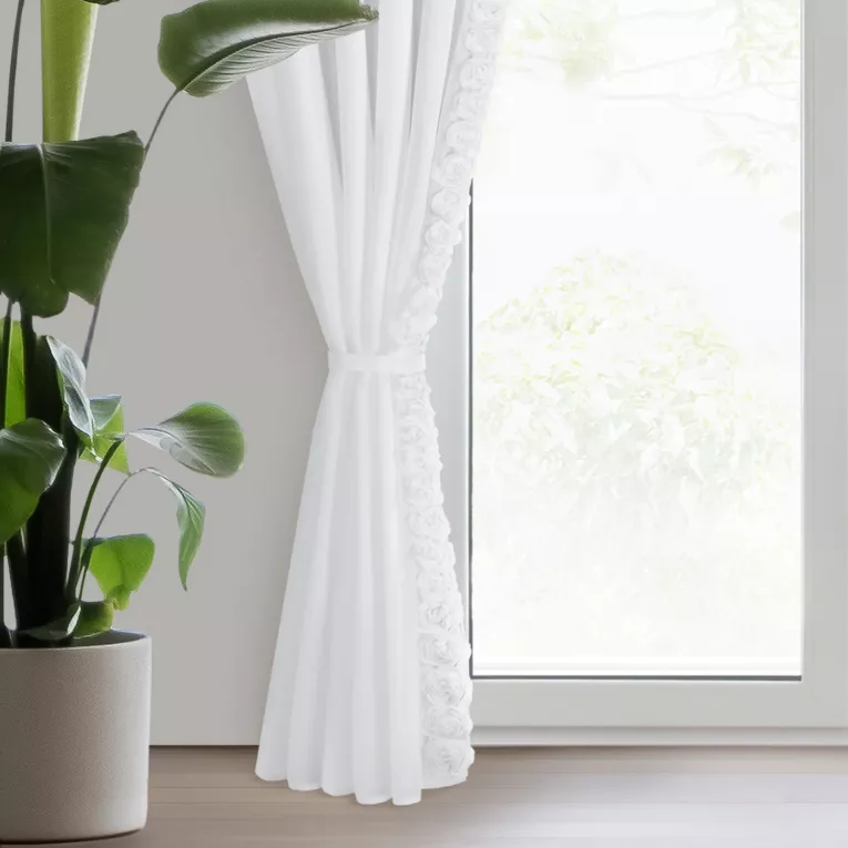 Komplet 2 szt. firan białych z tkaniny szyfonowej zdobiona pasem 3D róż, w zestawie troczek 140x270 cm taśma - ROSES Eva Minge