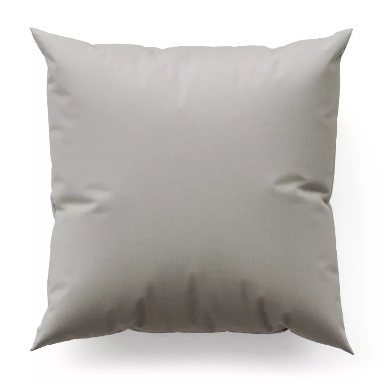 Poszewka szyta jasnobeżowa z gładkiej tkaniny zaciemniającej typu dimout wykończona obciążnikiem