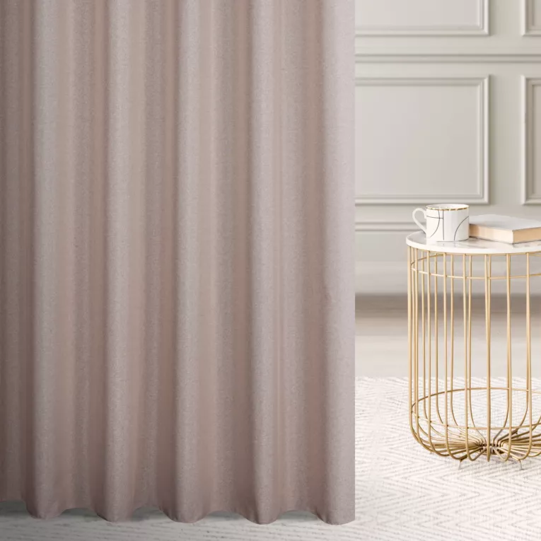 Firana szyta na taśmie 5 cm brązowa z półmatowej etaminy z efektem melanżu, wykończona obciążnikiem