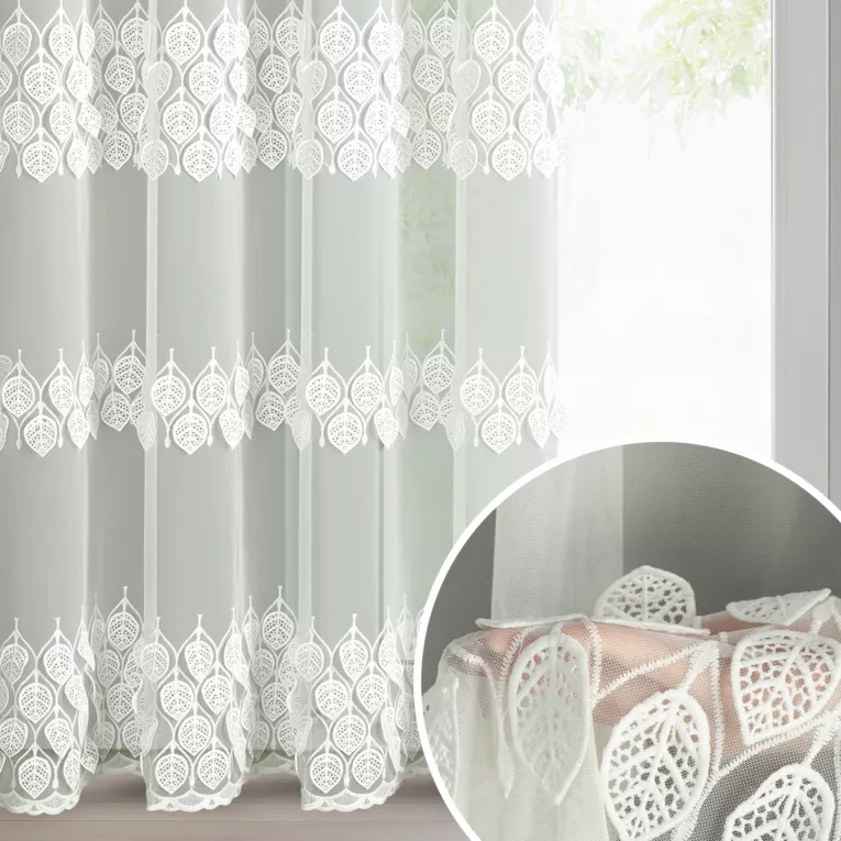 Firana kremowa z drobnej siateczki zdobiona ażurowym haftem 140x250 cm przelotka - NIRA