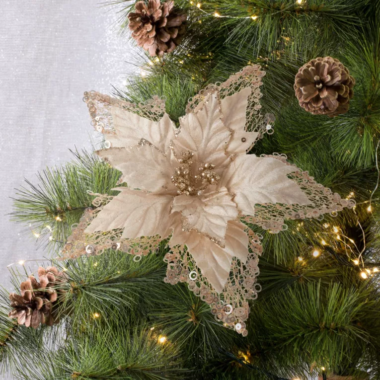 Świąteczny kwiat dekoracyjny z welwetowej tkaniny oraz koronki zdobiony cekinami