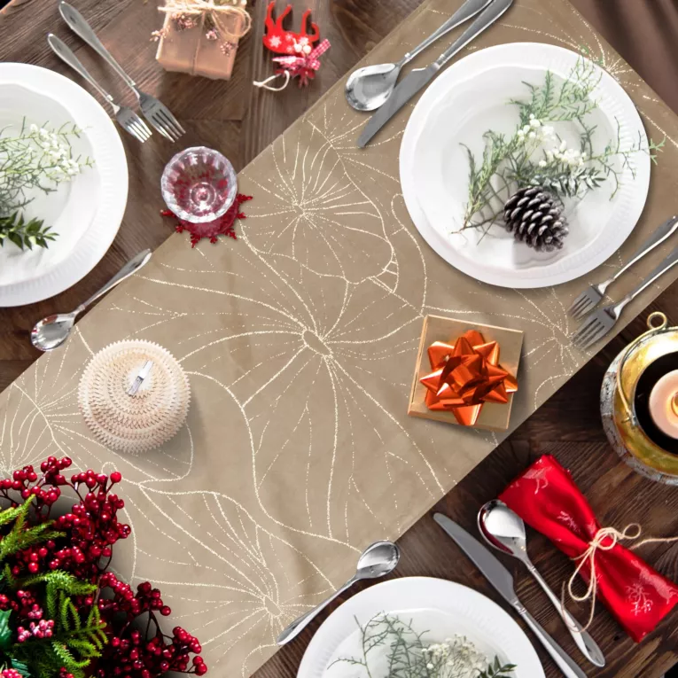 Bieżnik na stół beżowo, złocisty 35x180 cm welwetowy BLINK 15 z liśćmi lilii wodnej