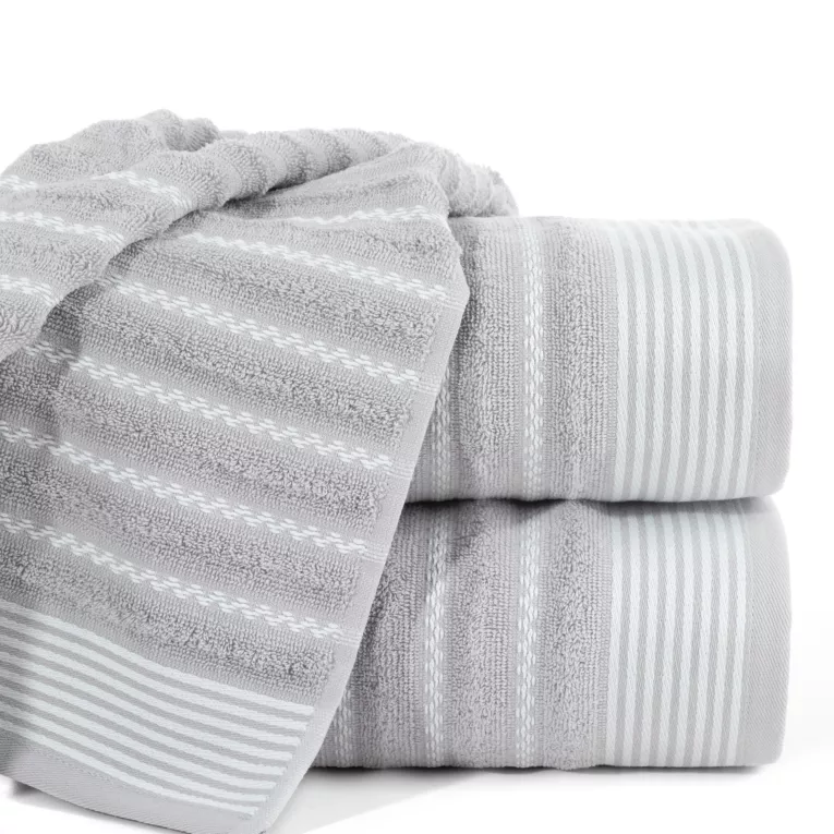 Ręcznik kąpielowy 70x140 cm bawełniany z motywem zygzaka oraz bordiurą w pasy kolor srebrny 450 g/m2 LEO Design 91