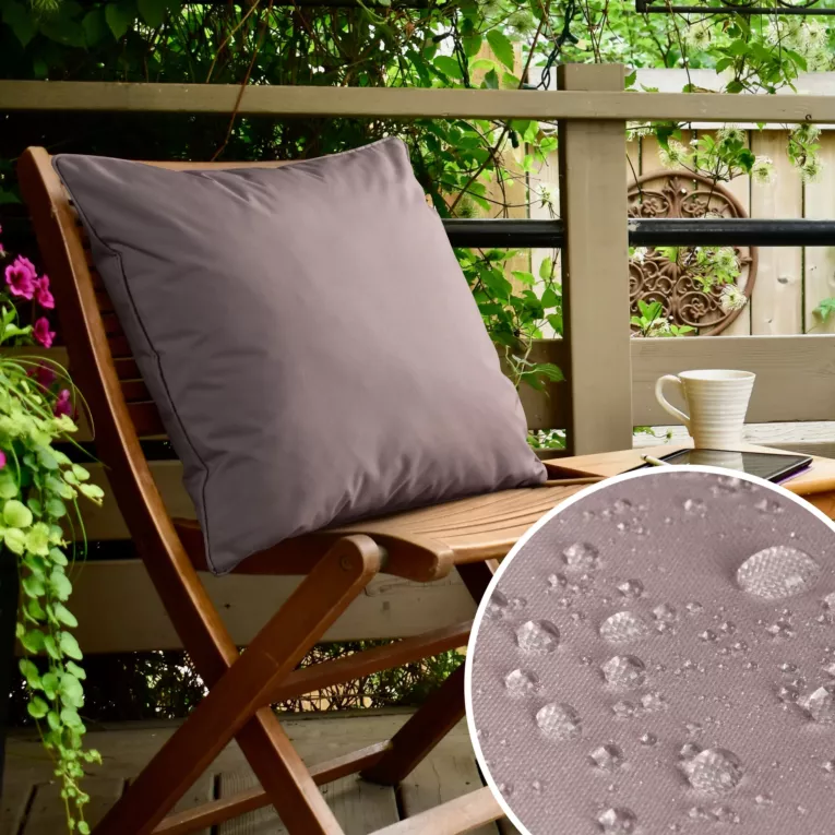 Poszewka na poduszkę 45x45 cm z gładkiej tkaniny wodoodpornej pudrowo różowa idealna do ogrodu i na taras GARDEN 5