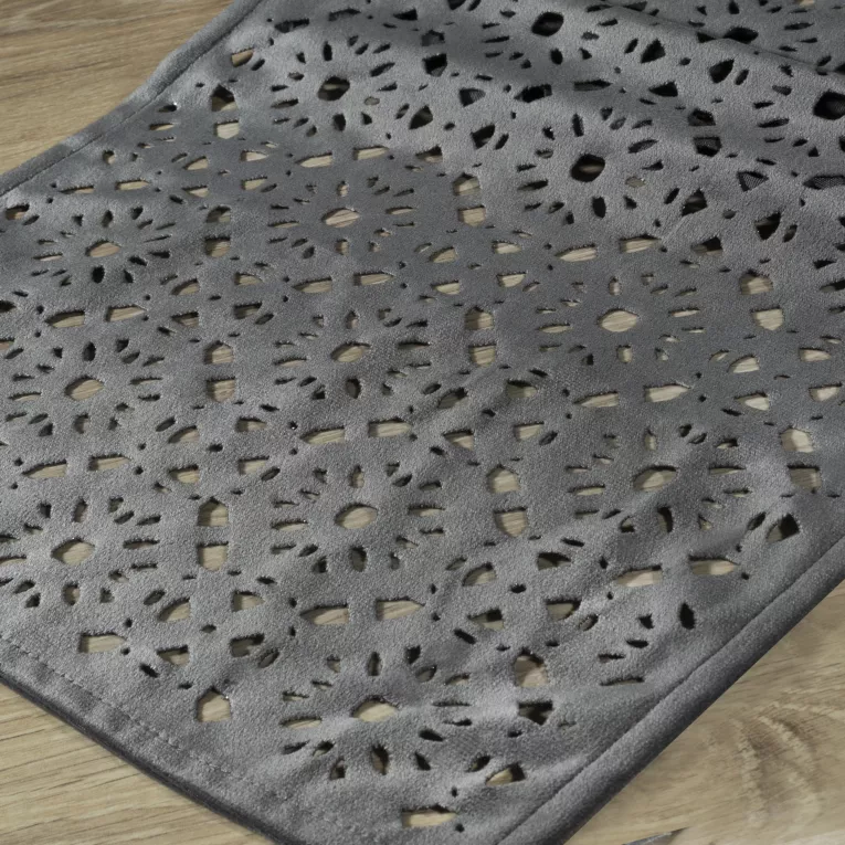 Bieżnik welwetowy z wyciętym laserowo wzorem