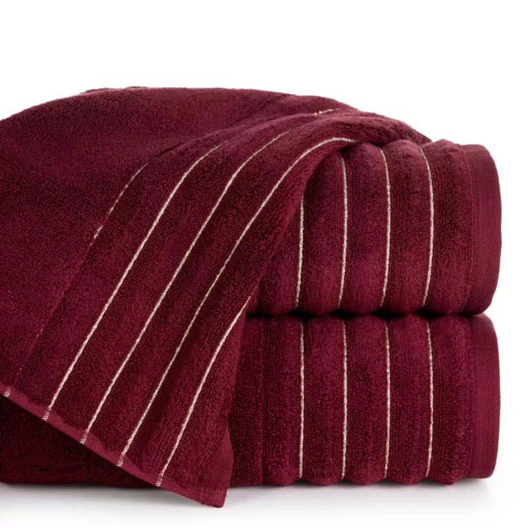 Ręcznik kąpielowy 50x90 cm kolor bordowy zdobiony prążkami z błyszczącej nici 500 g/m2 LUNARI