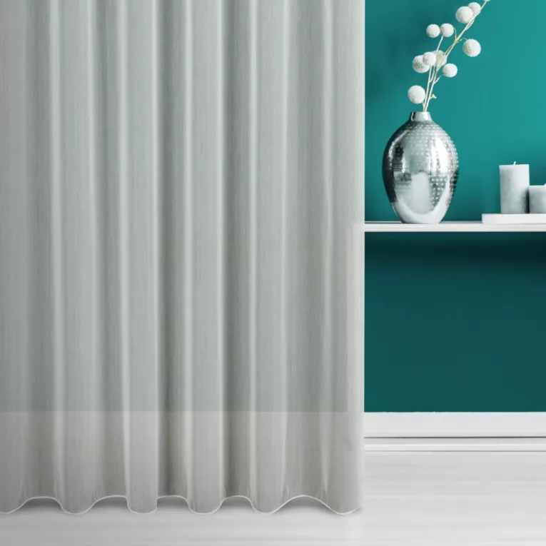 Firana szyta na taśmie 5 cm naturalna z delikatnej batystowej tkaniny