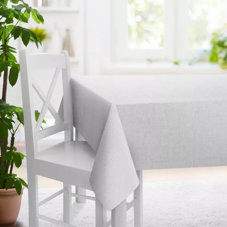 Obrus na wymiar srebrny z tkaniny z jodełkowym wzorem geometrycznym