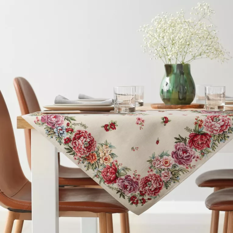 Obrus naturalno, różowy 100x100 cm gobelinowy zdobiony motywem kwiatów